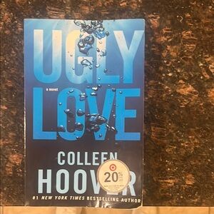 Ugly Love by Colleen Hoover